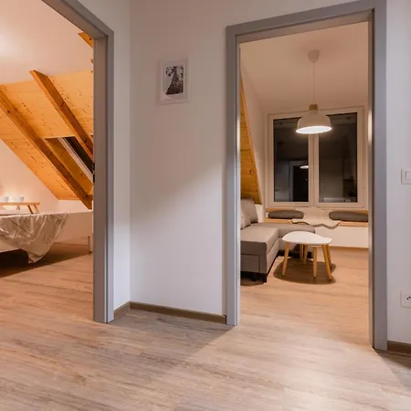 Romanticky Loft Parking U Hlavniho Nadrazi Olomouc Extérieur photo