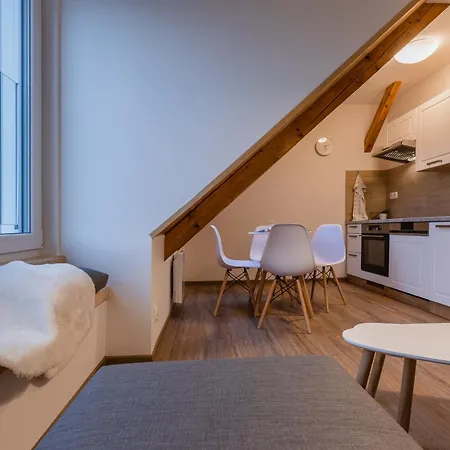 Romanticky Loft Parking U Hlavniho Nadrazi Olomouc Extérieur photo
