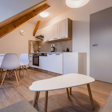 Romanticky Loft Parking U Hlavniho Nadrazi Olomouc Extérieur photo